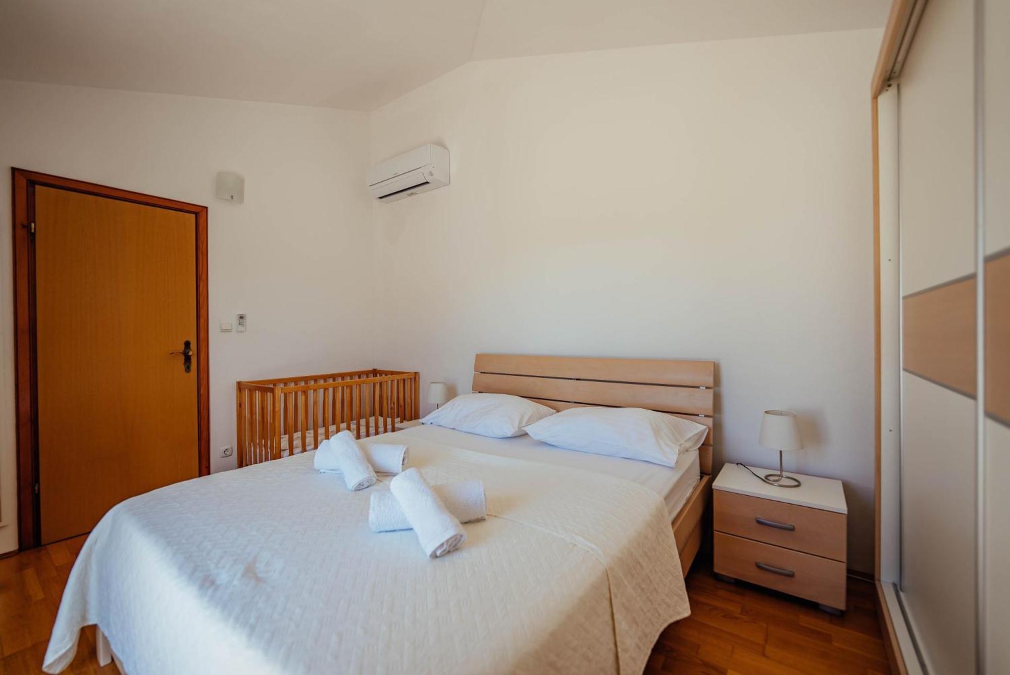 Villa Latica Donji Proložac Exterior foto