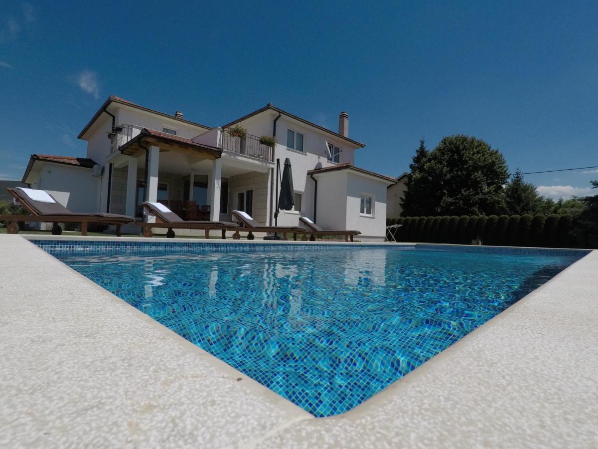 Villa Latica Donji Proložac Exterior foto